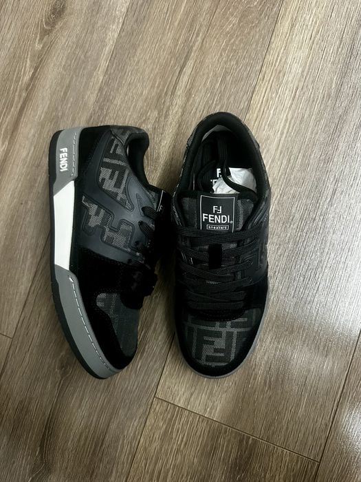 Маратонки Fendi Match Low-Top Sneakers