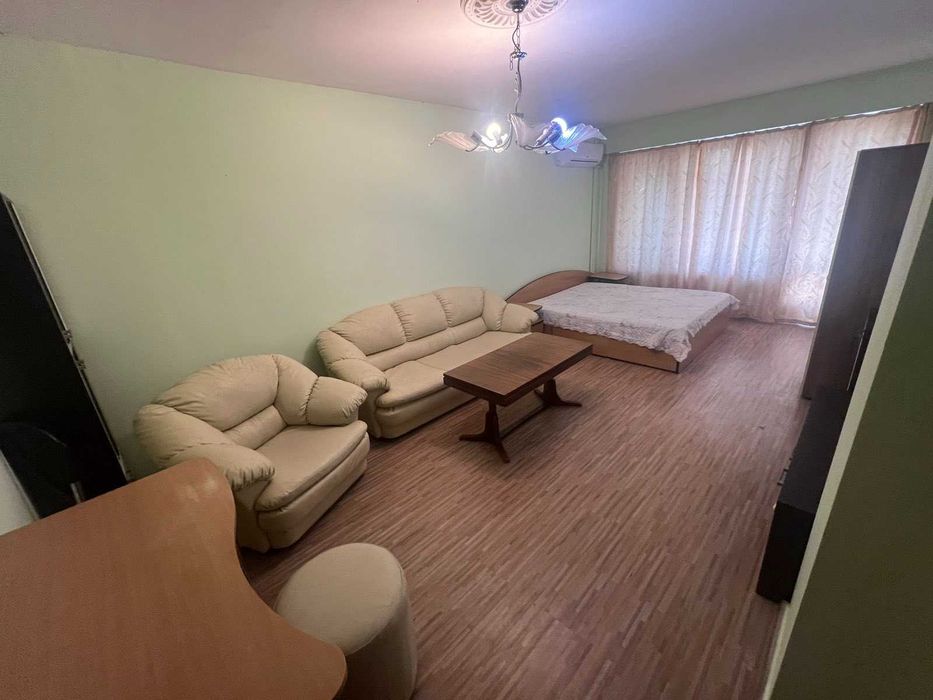Дава се под наем Тристаен апартамент в Варна, Левски - 80 кв.м за 510 € - Снимка #4