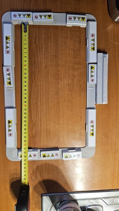 Masina de brodat INNOVIS aproape noua. OKAZIE!