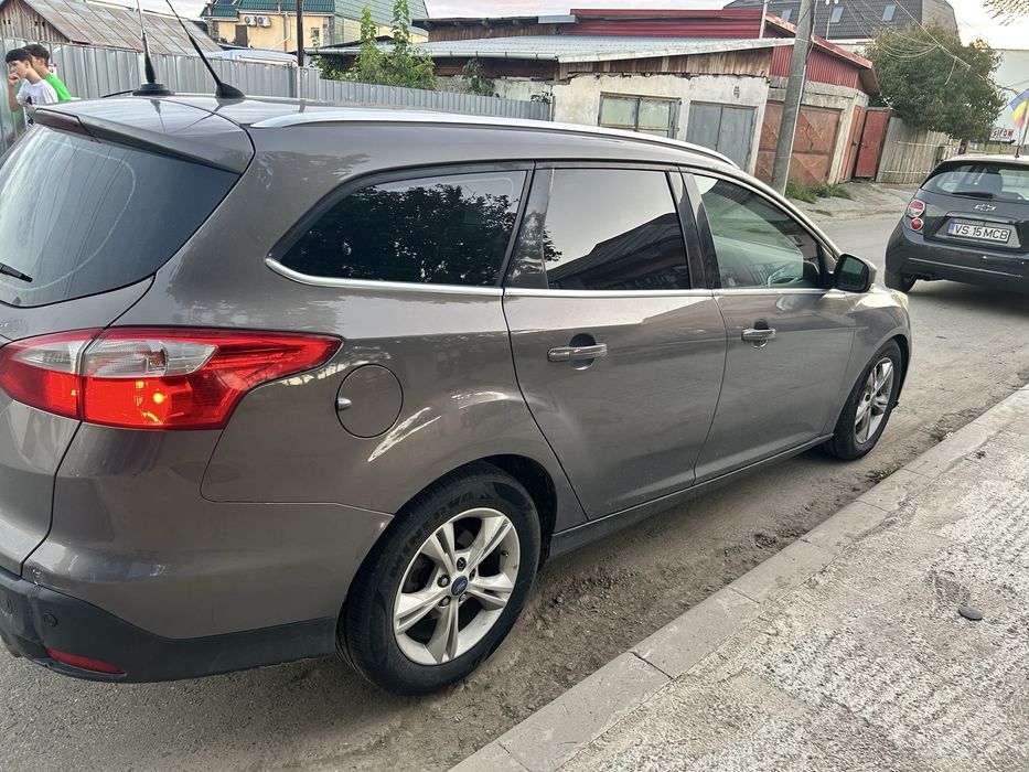 FORD Focus 2012 — imagine 3