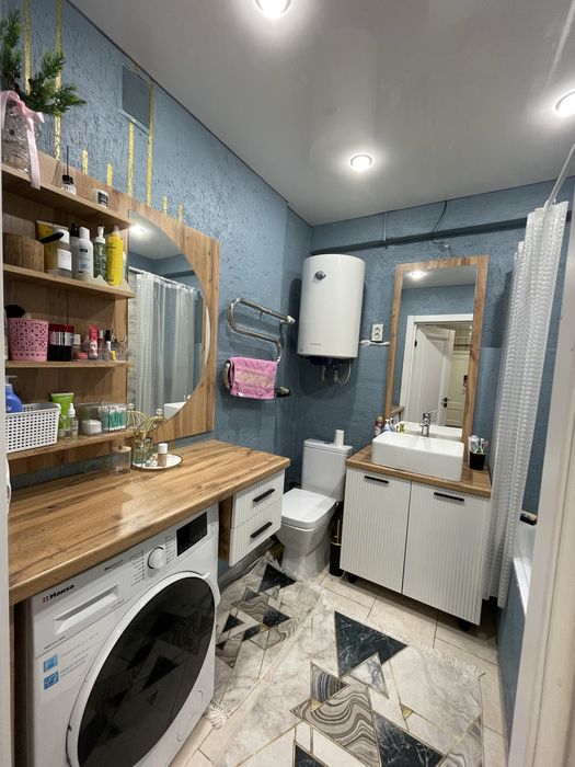 Продам 2 ком квартиру