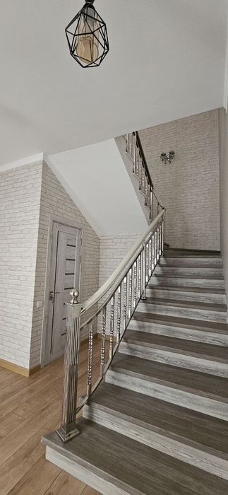 Кибрай центирда 195000.$