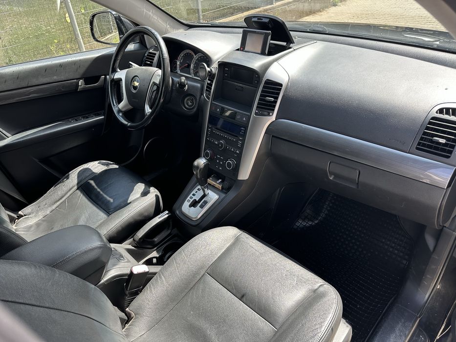 Chevrolet Captiva 3.2 7-местен