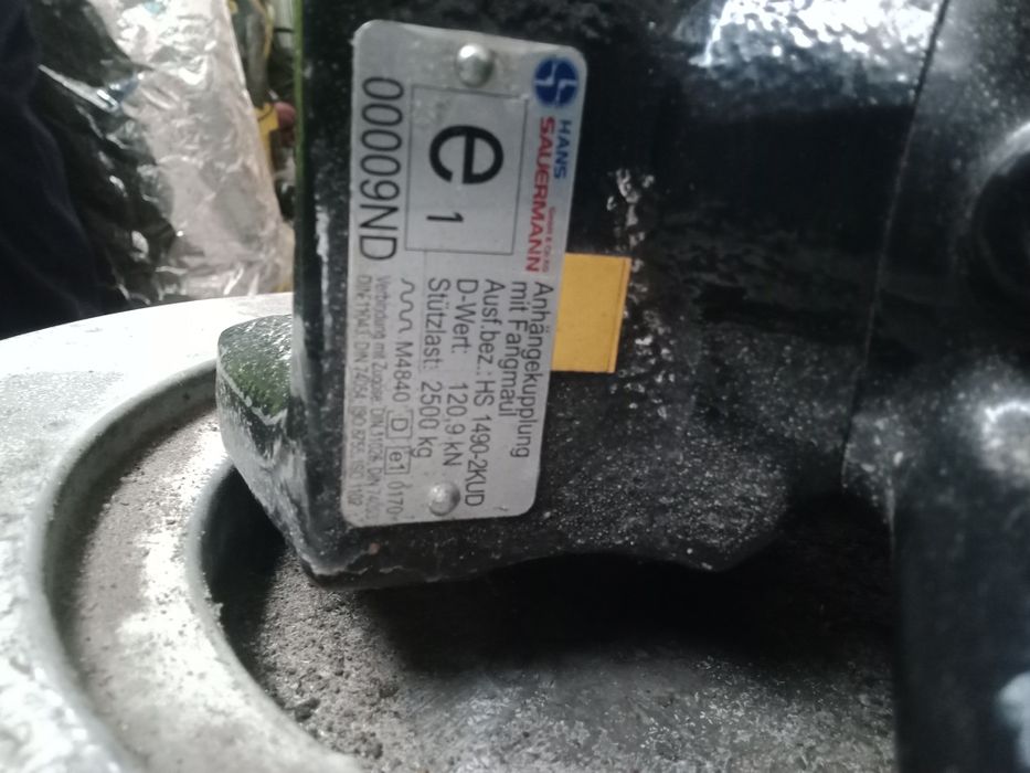 Cuple tractor newholland