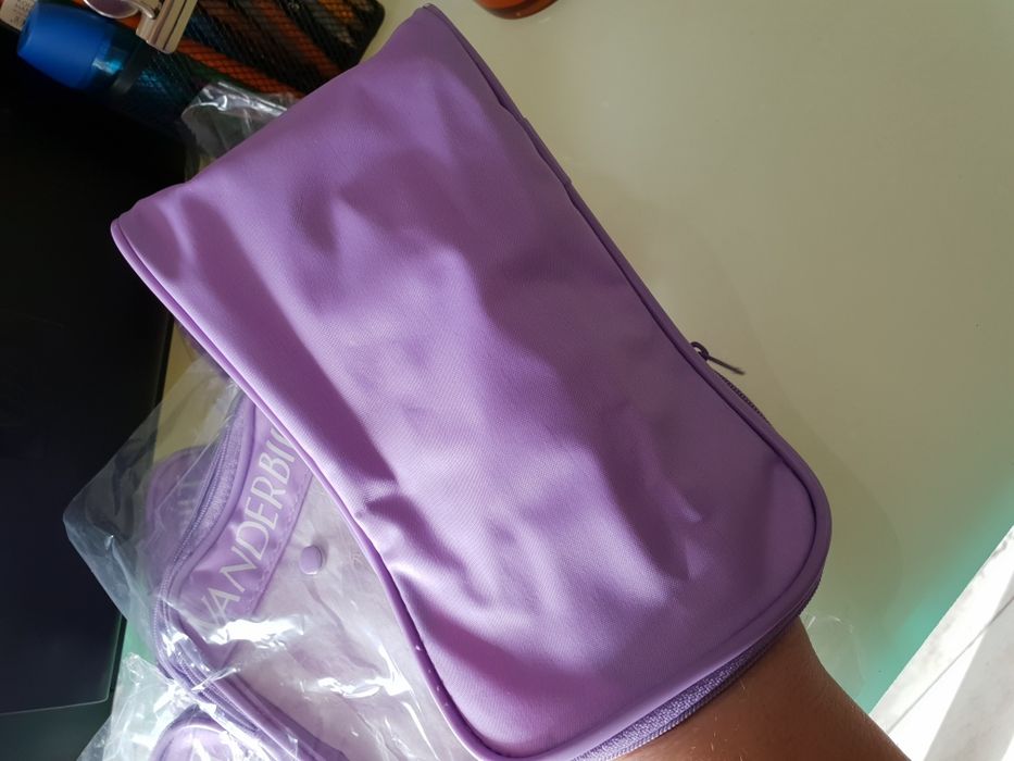 Ново! Несесер 0.50лв/бр.