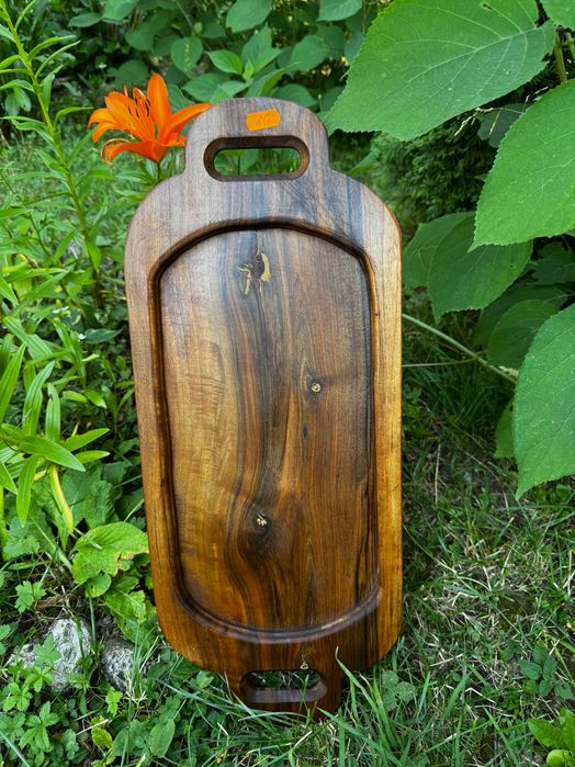 Ръчно израработени плата за сервиране