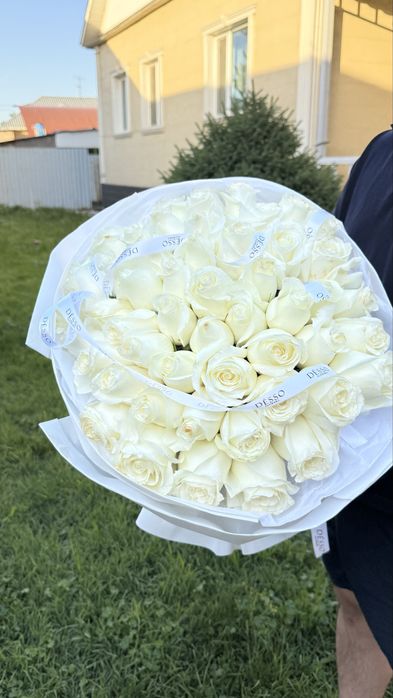 Срочно продам свежие букеты ! НЕДОРОГО