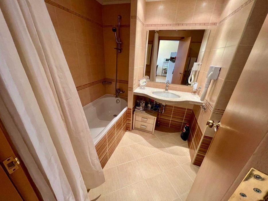 Продава се Двустаен апартамент в к.к. Слънчев бряг - 100 кв.м за 581 €/кв.м - Снимка #11