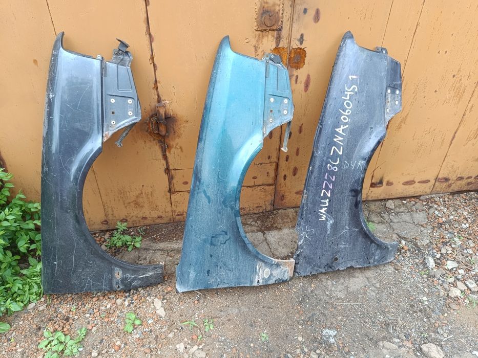 Передние крылья Ауди б3 и  б4