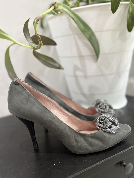 Туфли красивые замшевые