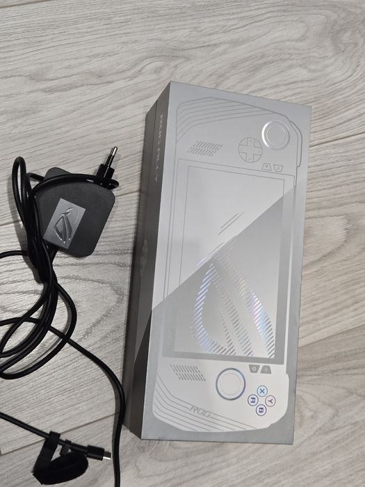 ASUS ROG Ally (Z1 Extreme)