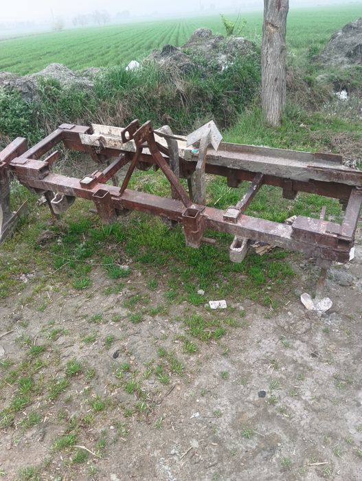 Traktor MTZ80 sotiladi