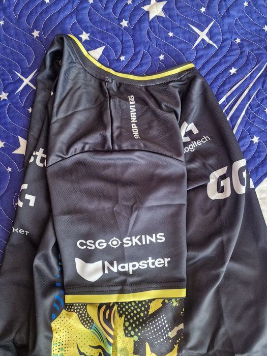 Vând tricou iM CS2 Natus Vincere PRO 2026 (NaVi)