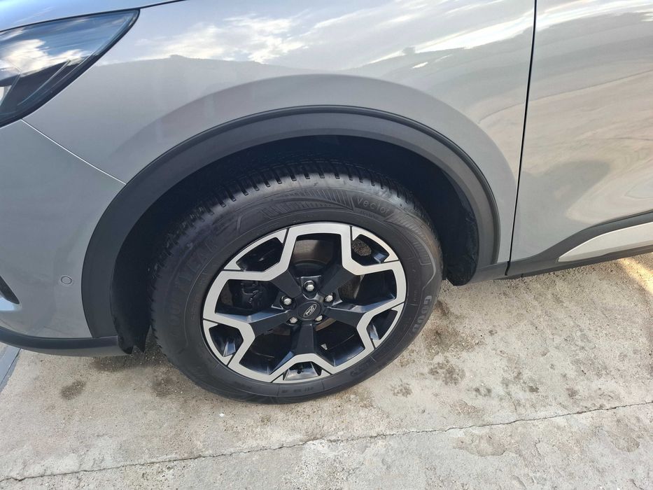 Ford Kuga Active X,  facelift ,Garantie 2029,TVA DEDUCTIBIL .
