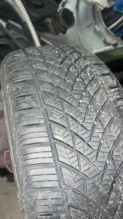 Продам резину всесезонку