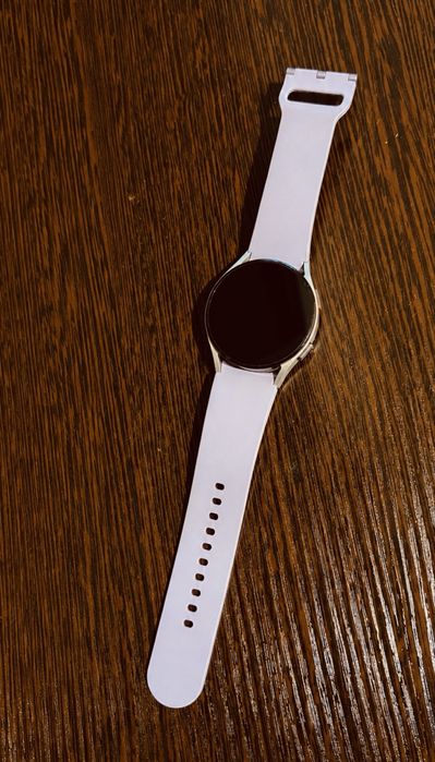 Смарт-часы  Samsung Galaxy Watch