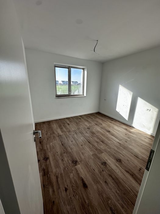 Particular Casă individuală P+M Gulia