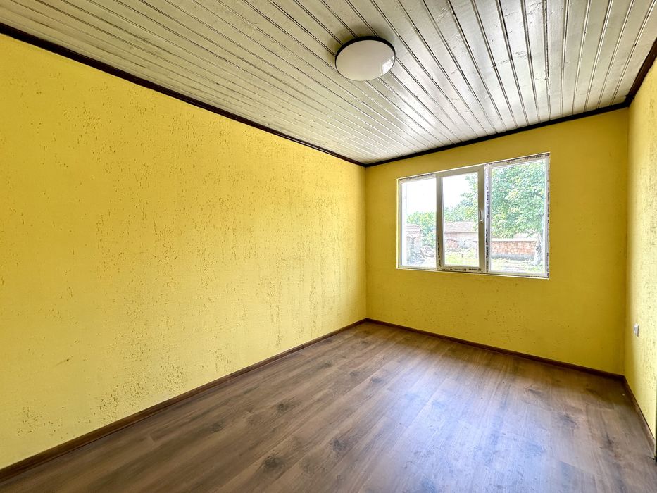 Продава се Къща в с. Никюп, Област Велико Търново - 120 кв.м за 255 €/кв.м - Снимка #8