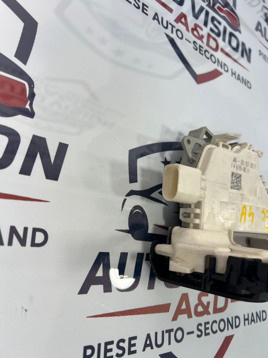 Broasca/Incuietoare Usa Stanga Fata Audi A4 B8