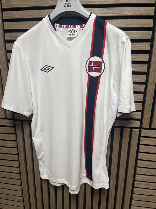 UMBRO : Norway Away Shirt 2012/13 - Норвегия размер Л / Оригинал