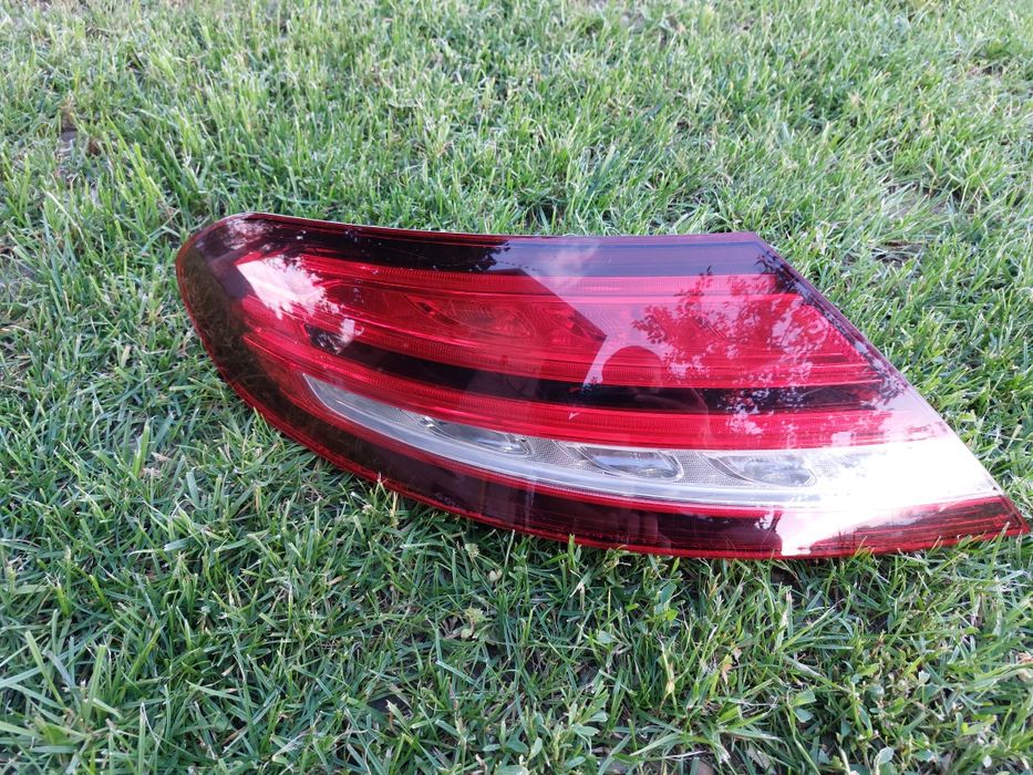 Stop stanga dreapta pe haion mercedes gle w167 coupe , stop stanga hyundai elantra  cn7 , c class w205 coupe , lexus nx 300h