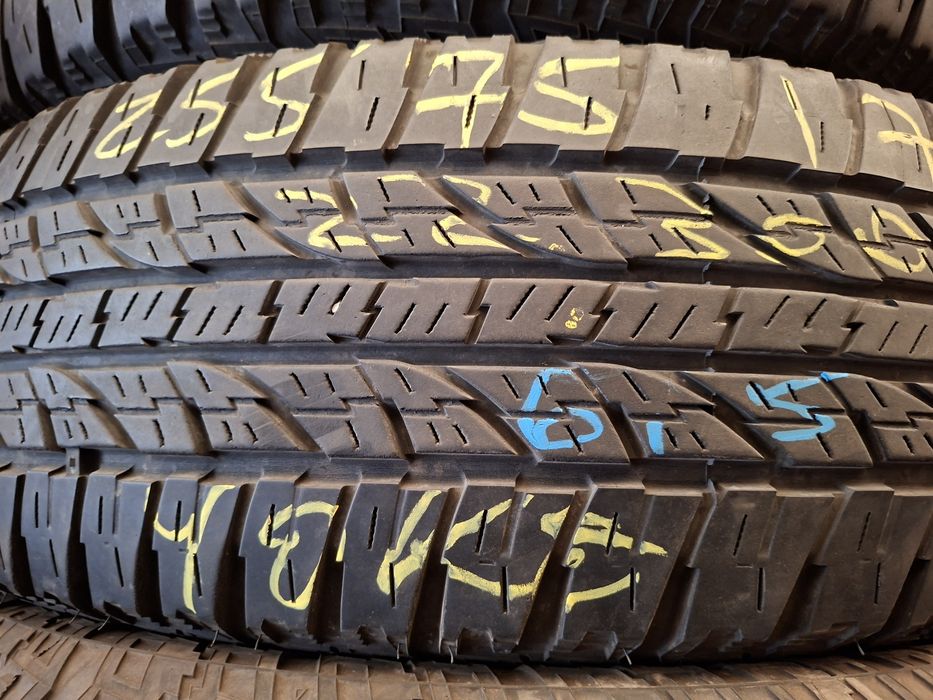 2 anvelope 255/75 R17 Yokohama