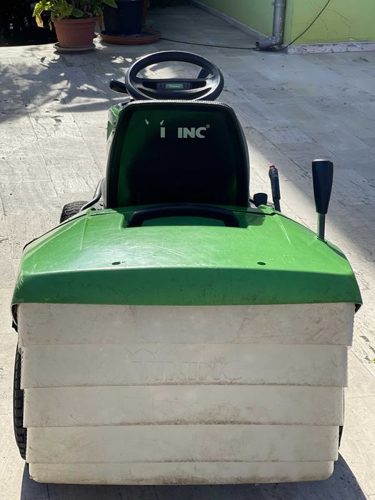 Tractoras de tuns iarba Viking t5 Vtwin 16HP