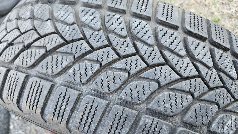 2бр гуми 195 65 15 ласа