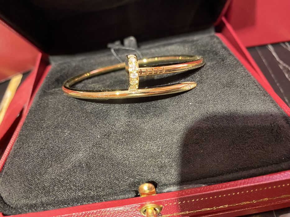 Золотой браслет Cartier