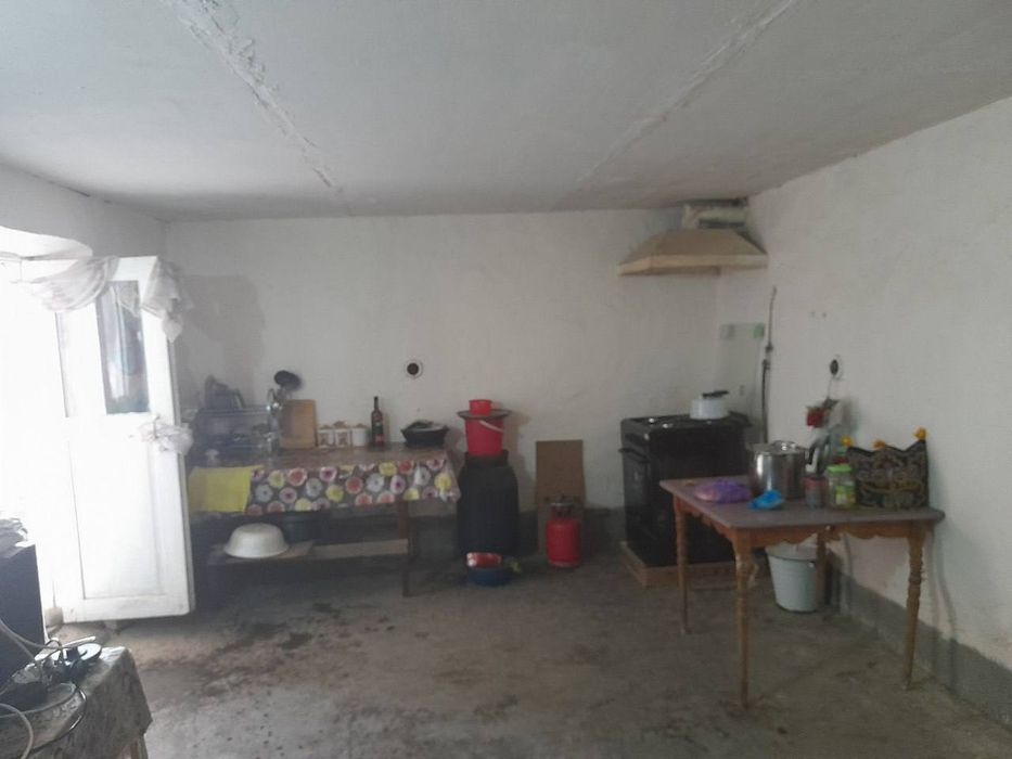 Hovli sotiladi 95 000 dollorga