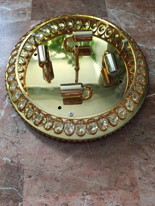 люстра металическая