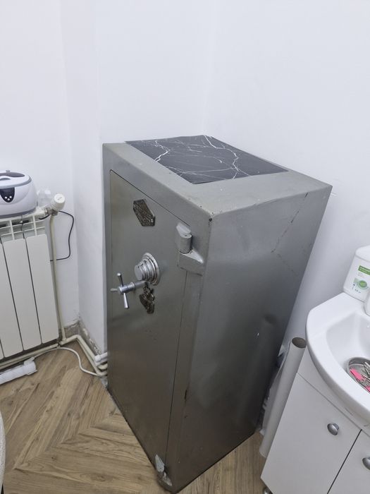 Casa de bani seif masiv servomec Piatra Neamt
