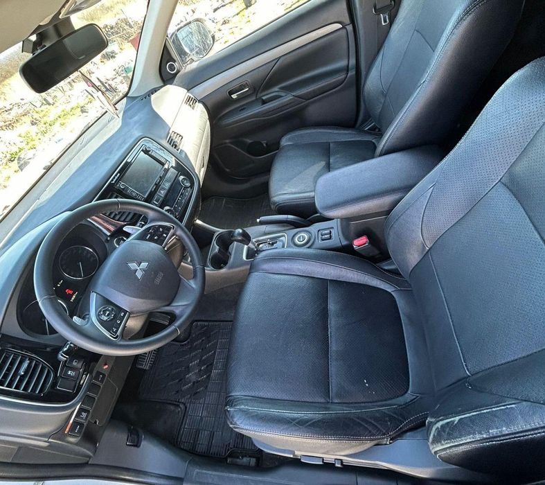 MITSUBISHI Outlander 2014 — imagine 5