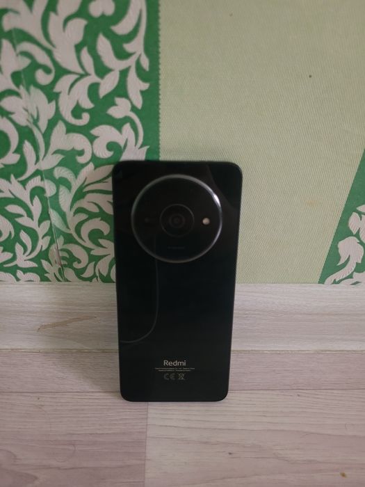 Продам телефон редми а3