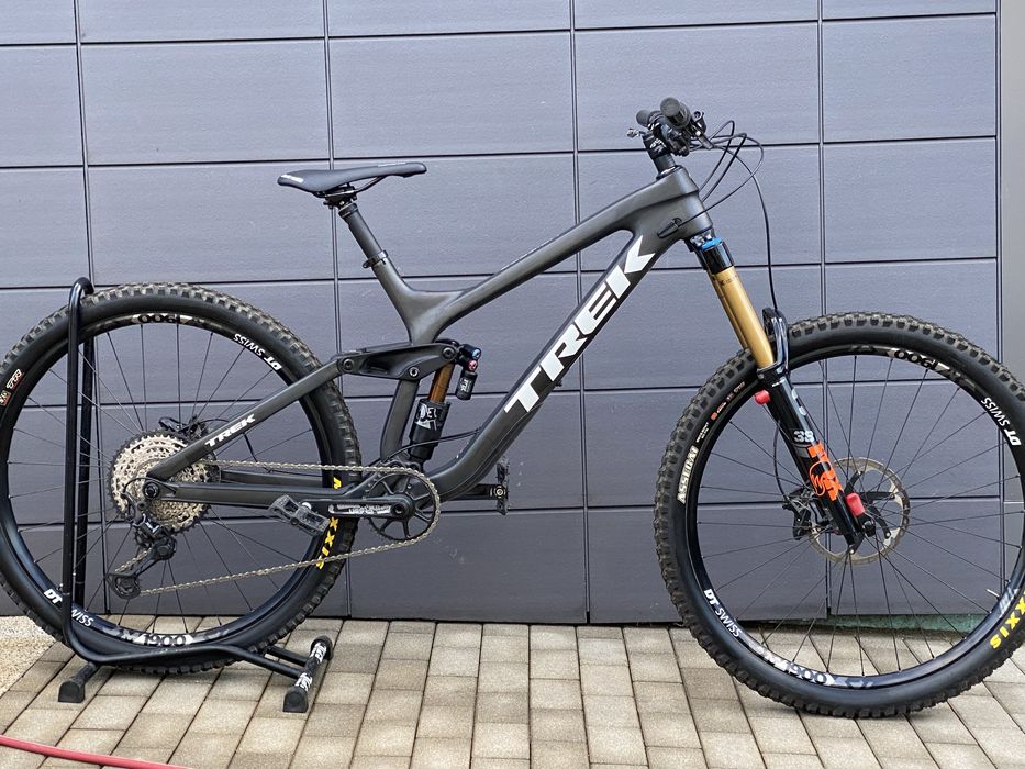 На части Trek Session XL carbon