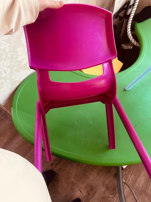 Детский стул со стульями