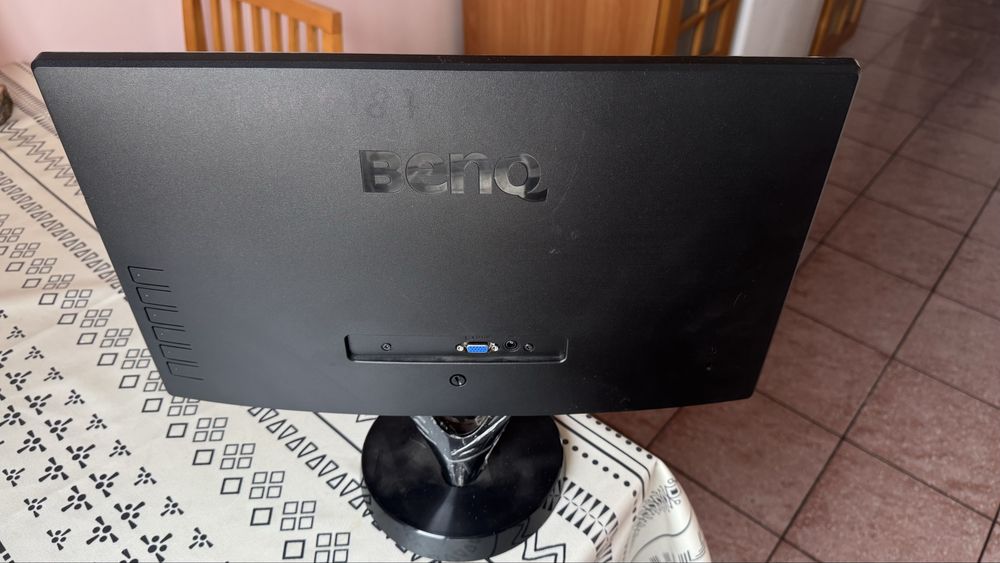 Монитор BENQ