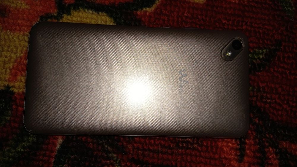 Wiko telefon sotiladi