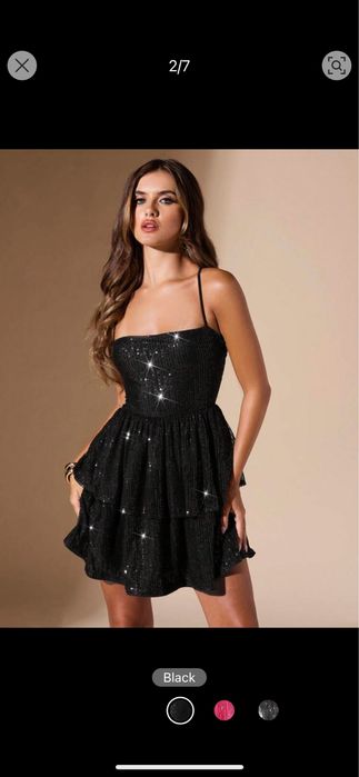 Чисто нова черна рокля