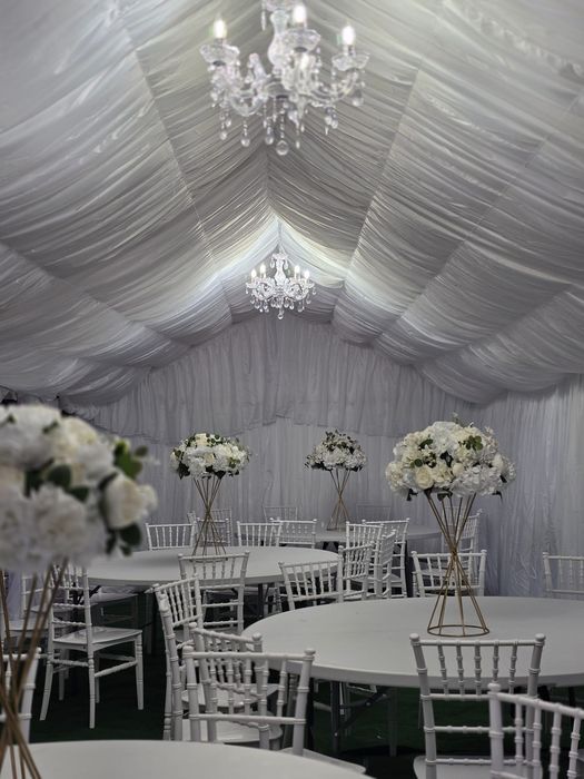 Închiriez cort profesional pentru evenimente.