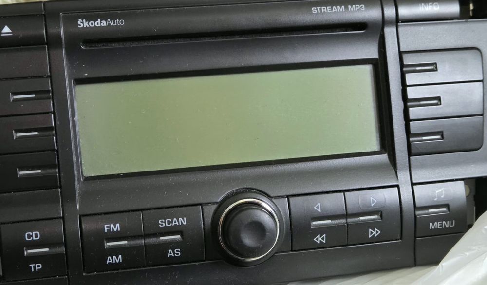 Radio cd Skoda Octavia 2