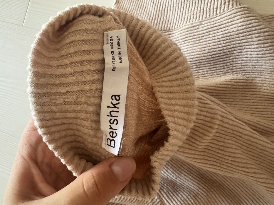 Дамски пуловер Bershka
