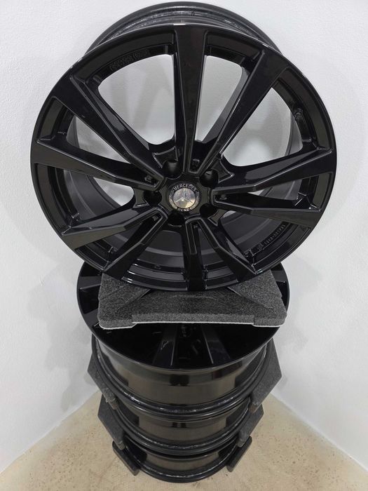 Jante 19 Mercedes GLC GLB EQA EQB E Class C Class Audi Q3 A5 A6 Q5 5x112 66.6 8J et28