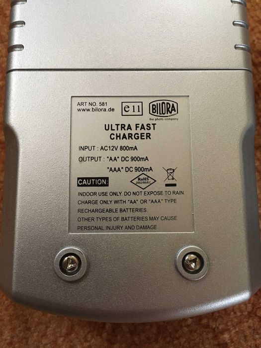 Incarcator Bilora pentru acumulatoare Ni-MH AA si AAA