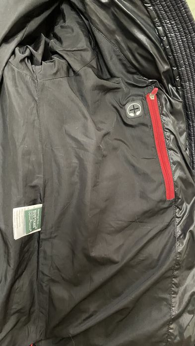 Зимняя, теплая куртка