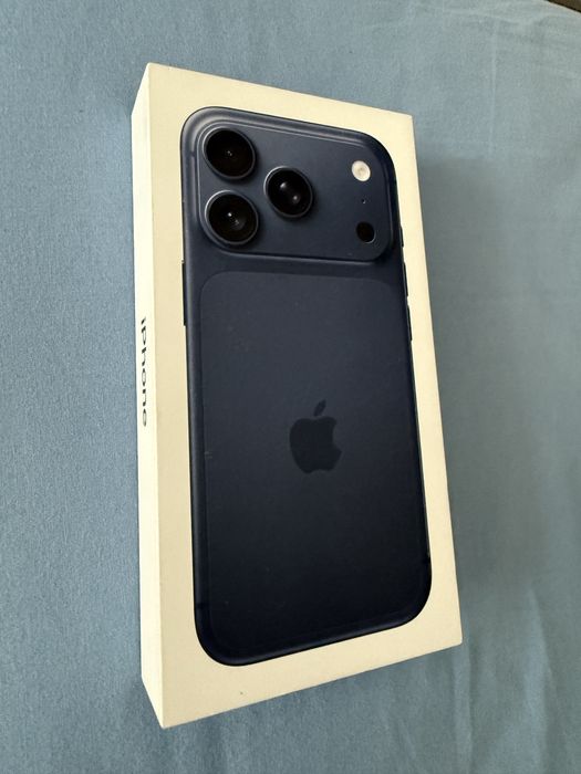 Iphone 17 pro 256 Gb Deep blue