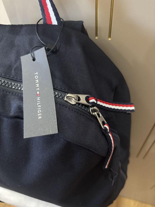 Рюкзак Tommy Hilfiger