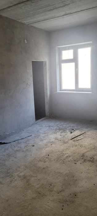 192kv 1etaj uy sotiladi yoki IJARAGA BERILADI yoki hovli uyga barter