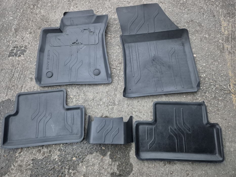 Covorașe tăviță originale Renault Megane 4