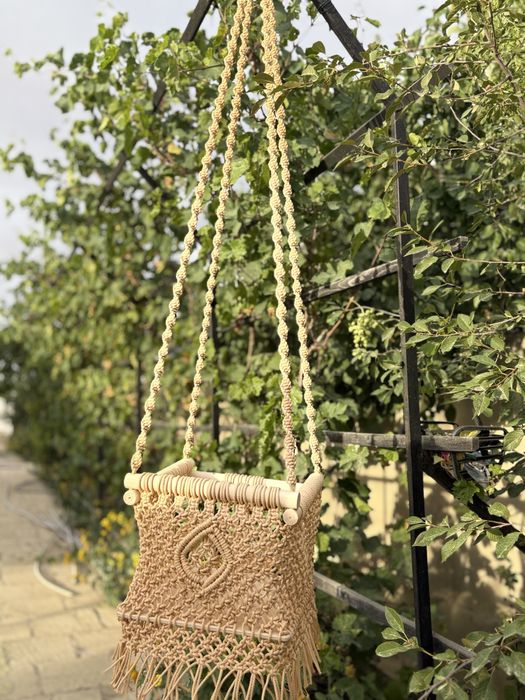 Балалар әткеншек, Детский качелья